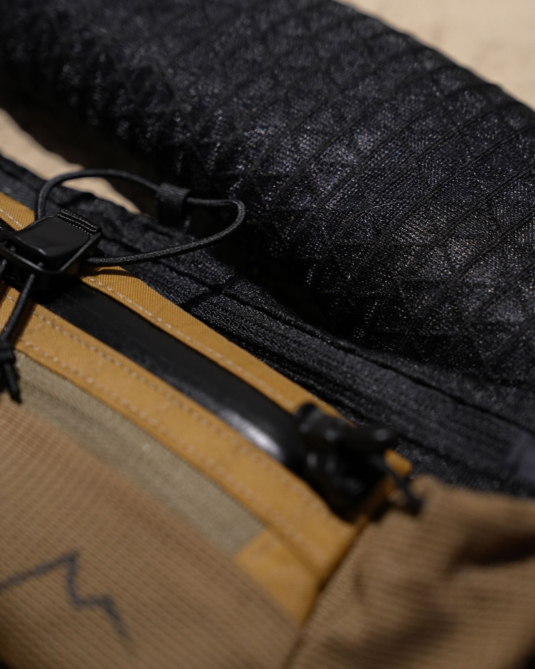 CAYL GTD Belt V2 with Soft Flash 250ml / Brown - Wild Camping