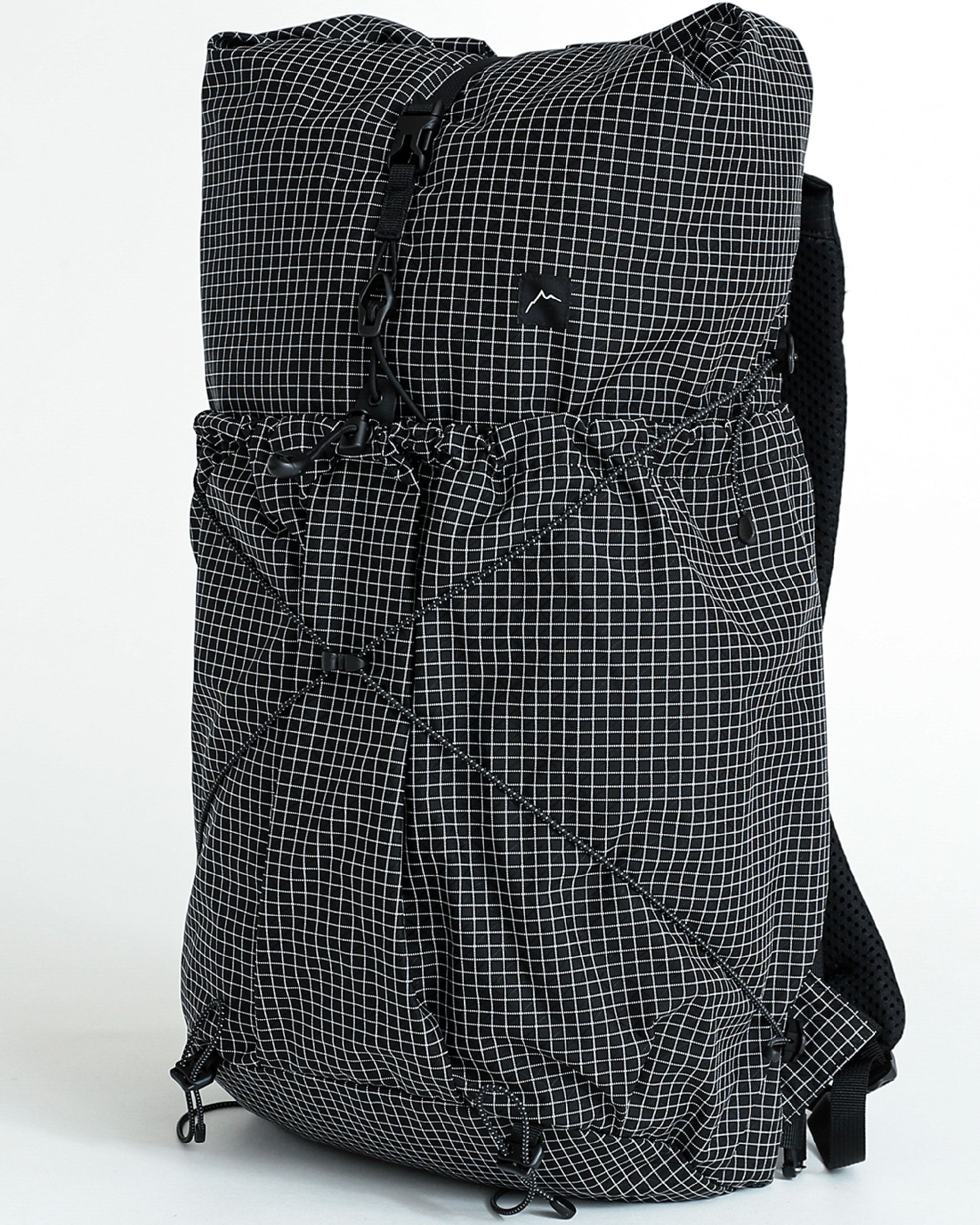 CAYL Gaya Roll Top (cayl-grid solid) / Black