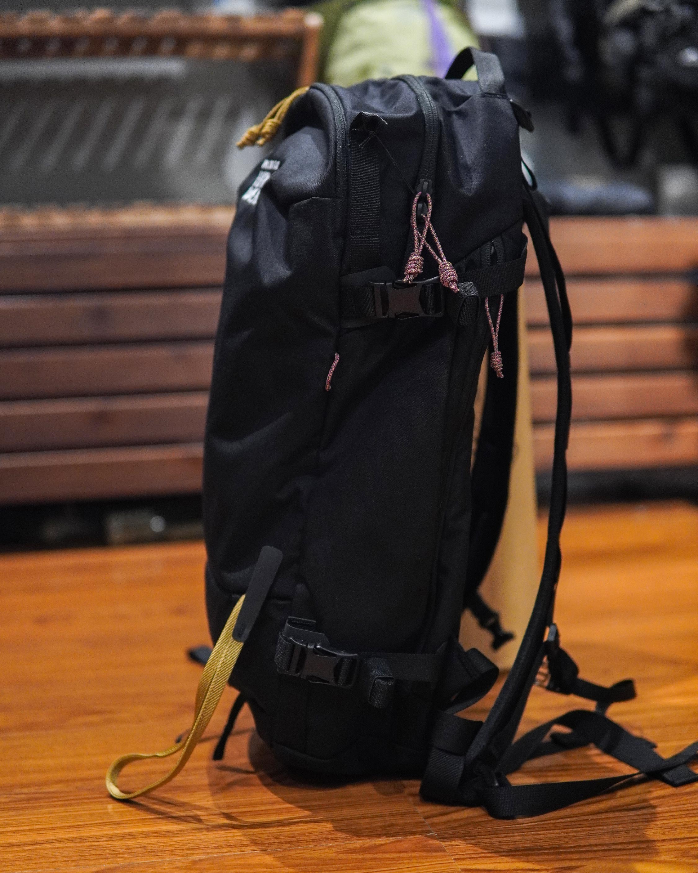 Mountain Hardwear Gnarwhal 25 Backpack