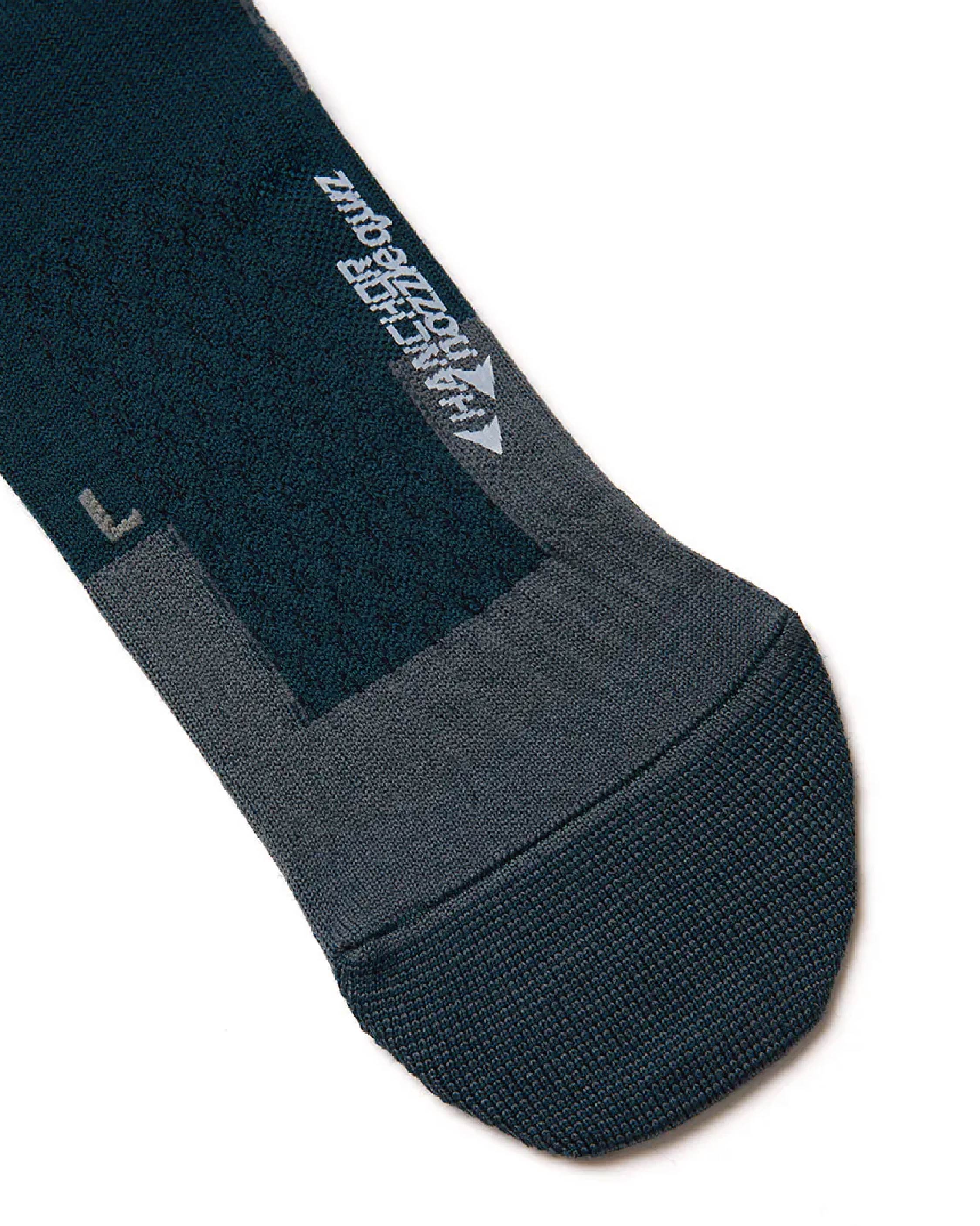 HANCHOR x nozzle quiz Feather Merino Wool Socks