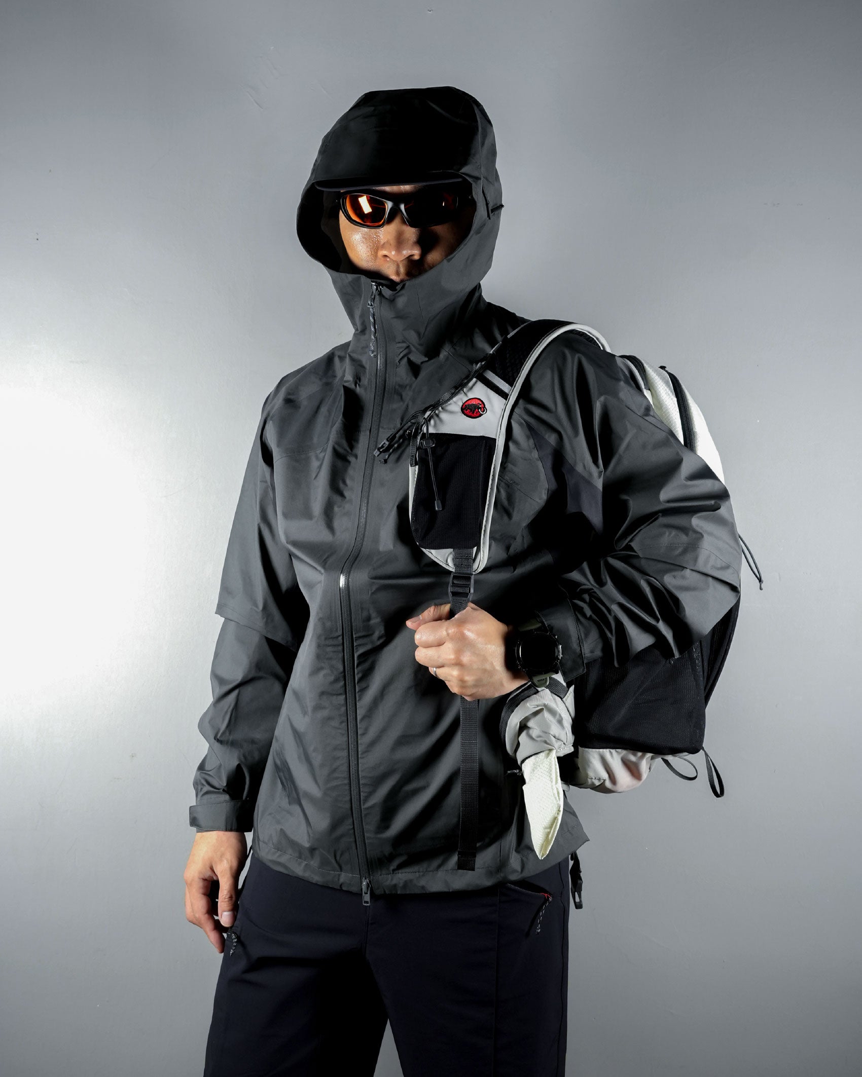 Hiking Patrol x Mammut HS Hooded Jacket / Gabbro Black - Wild Camping