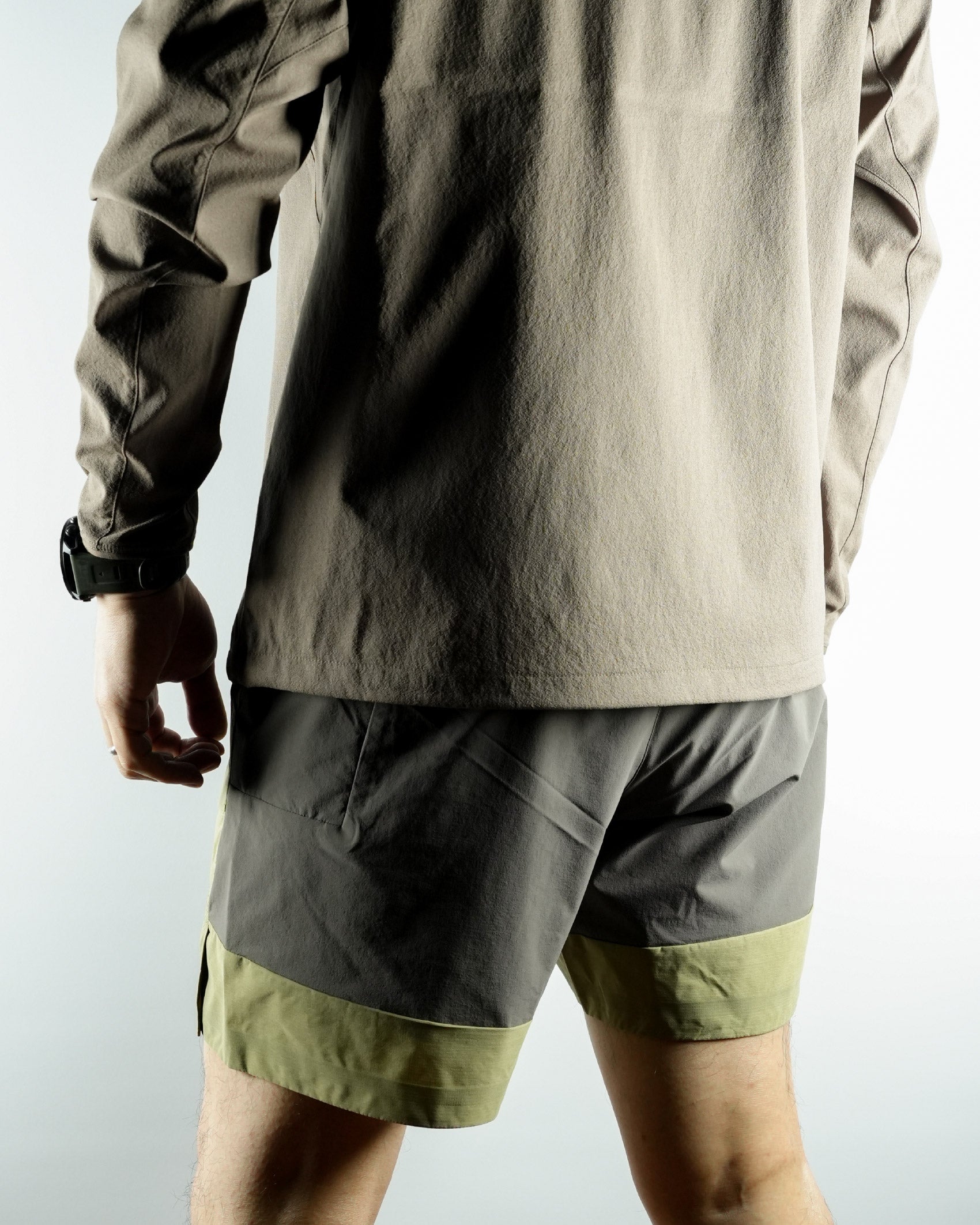 Teton Bros. ELV1000 5.5in Hybrid Short / Khaki