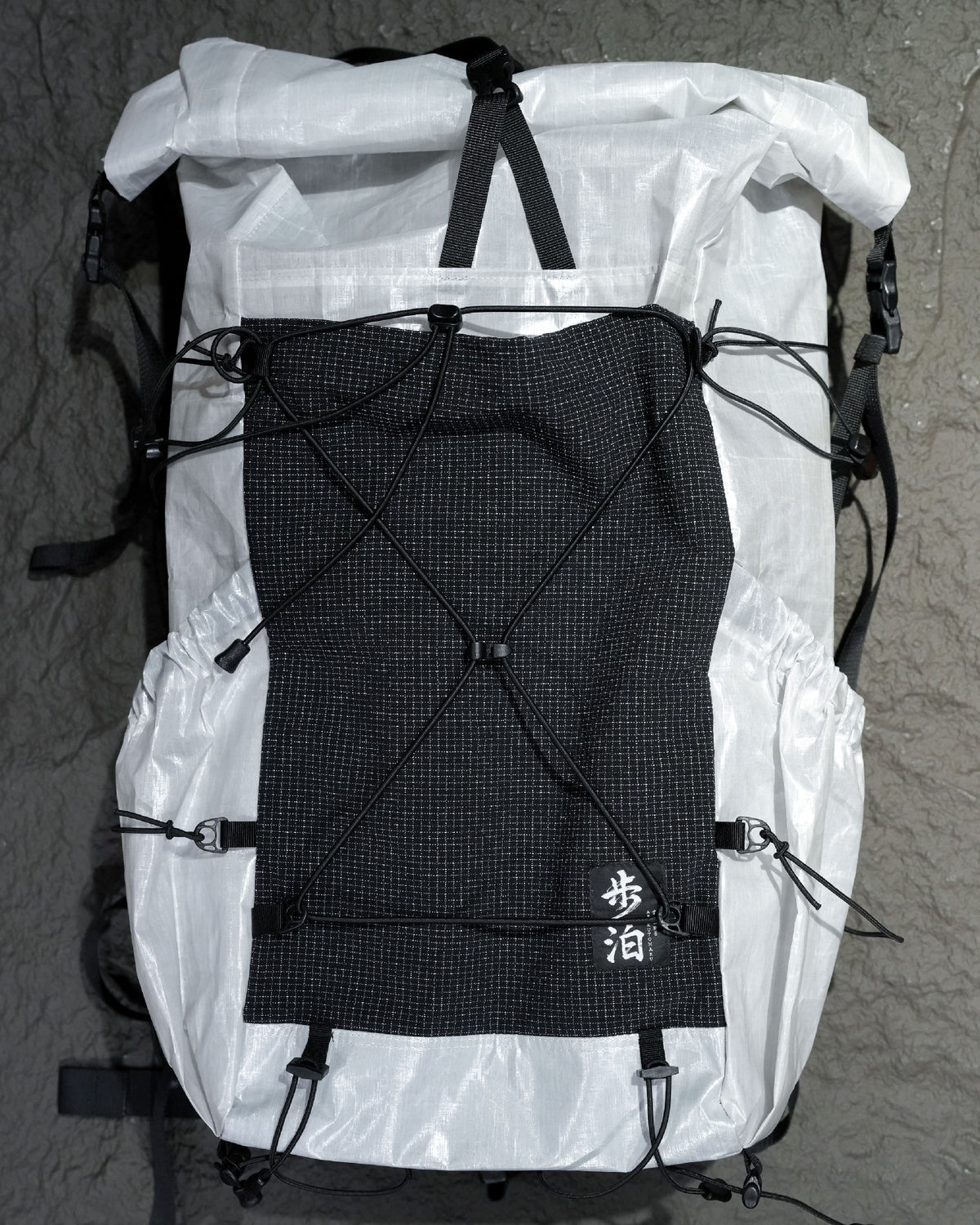 步く泊まる ARUKUTOMARU KIRETTO / White - Wild Camping