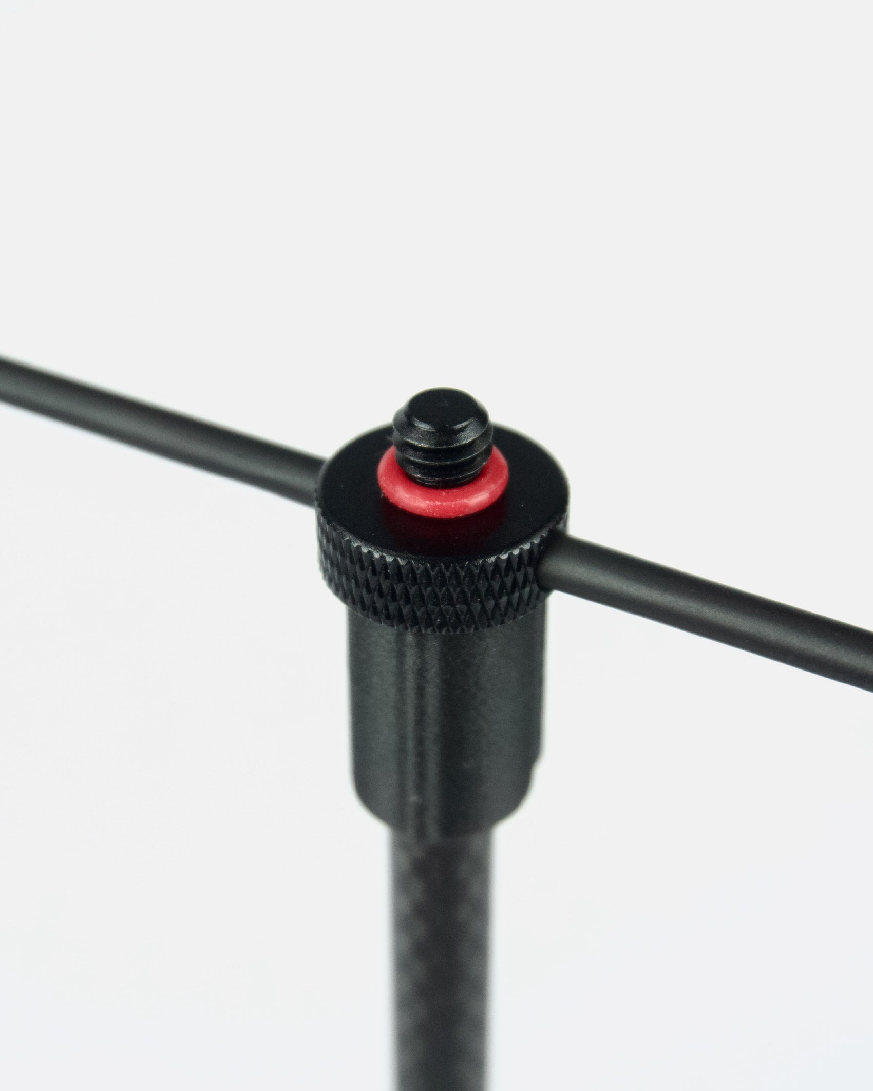 MakeToHike Lightweight Lantern Stand V2 - Wild Camping