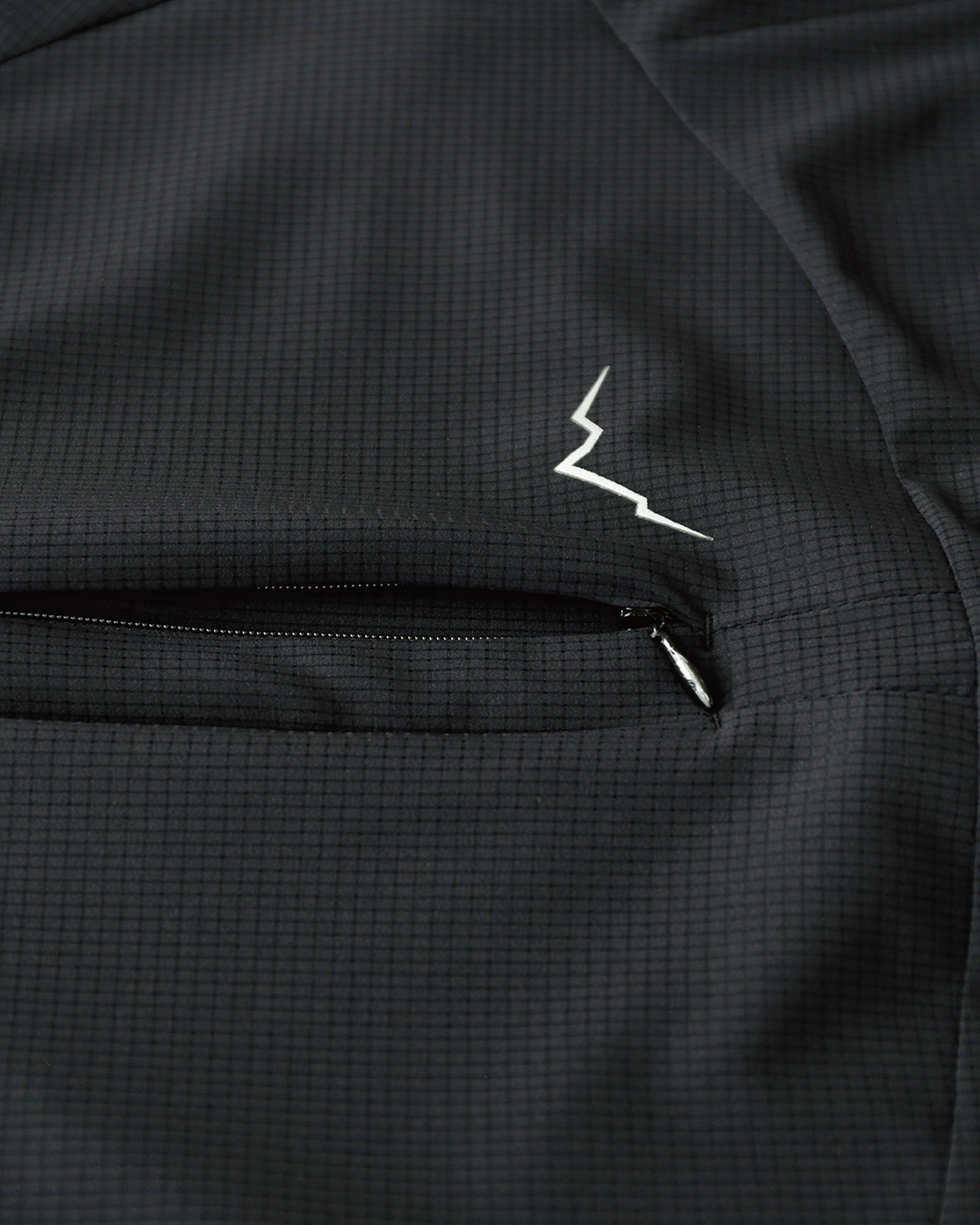 CAYL Light Flow Half Zip / Black