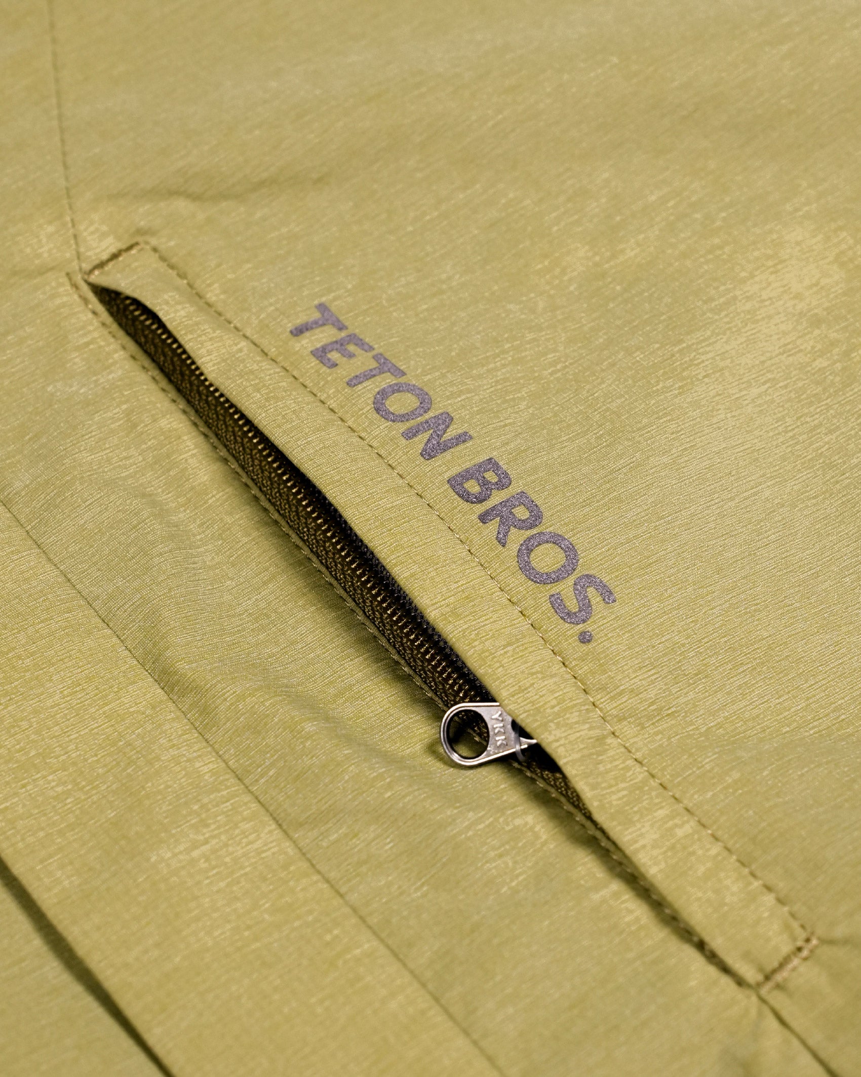 Teton Bros. Run Shirt / Khaki - Wild Camping