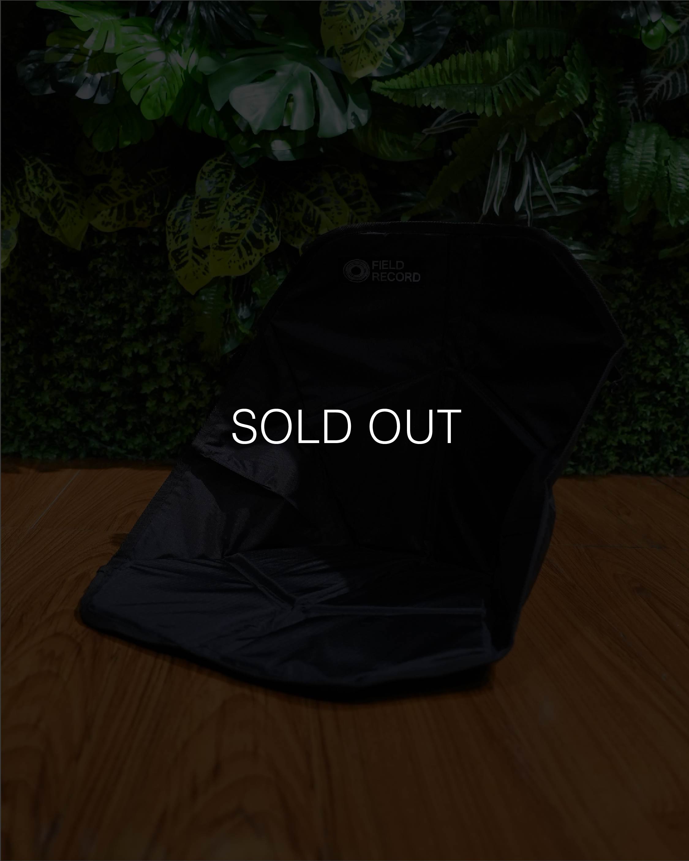Field Record FR-Chair Carbon Field