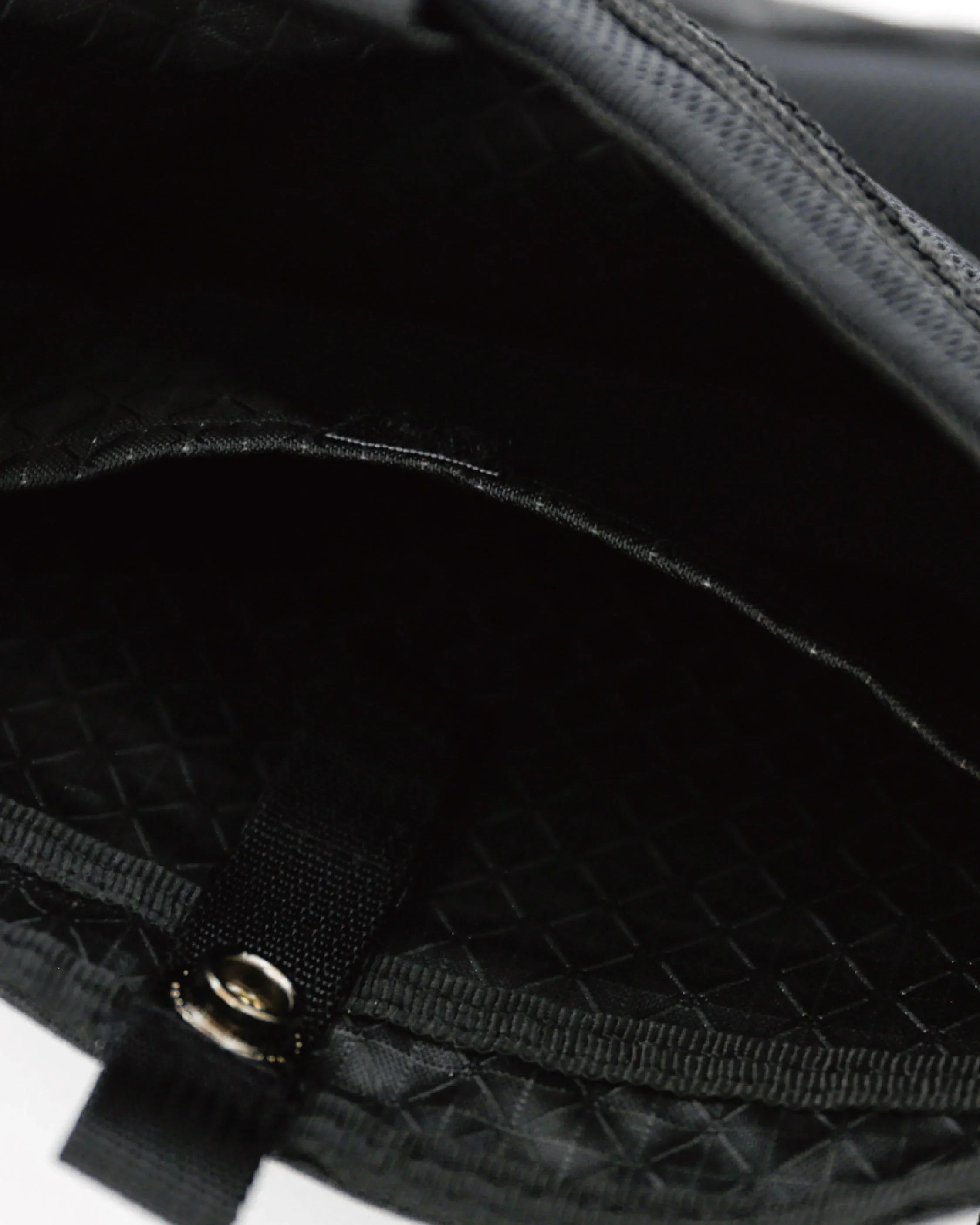 CAYL Seorak 2 (b-grid) / Black