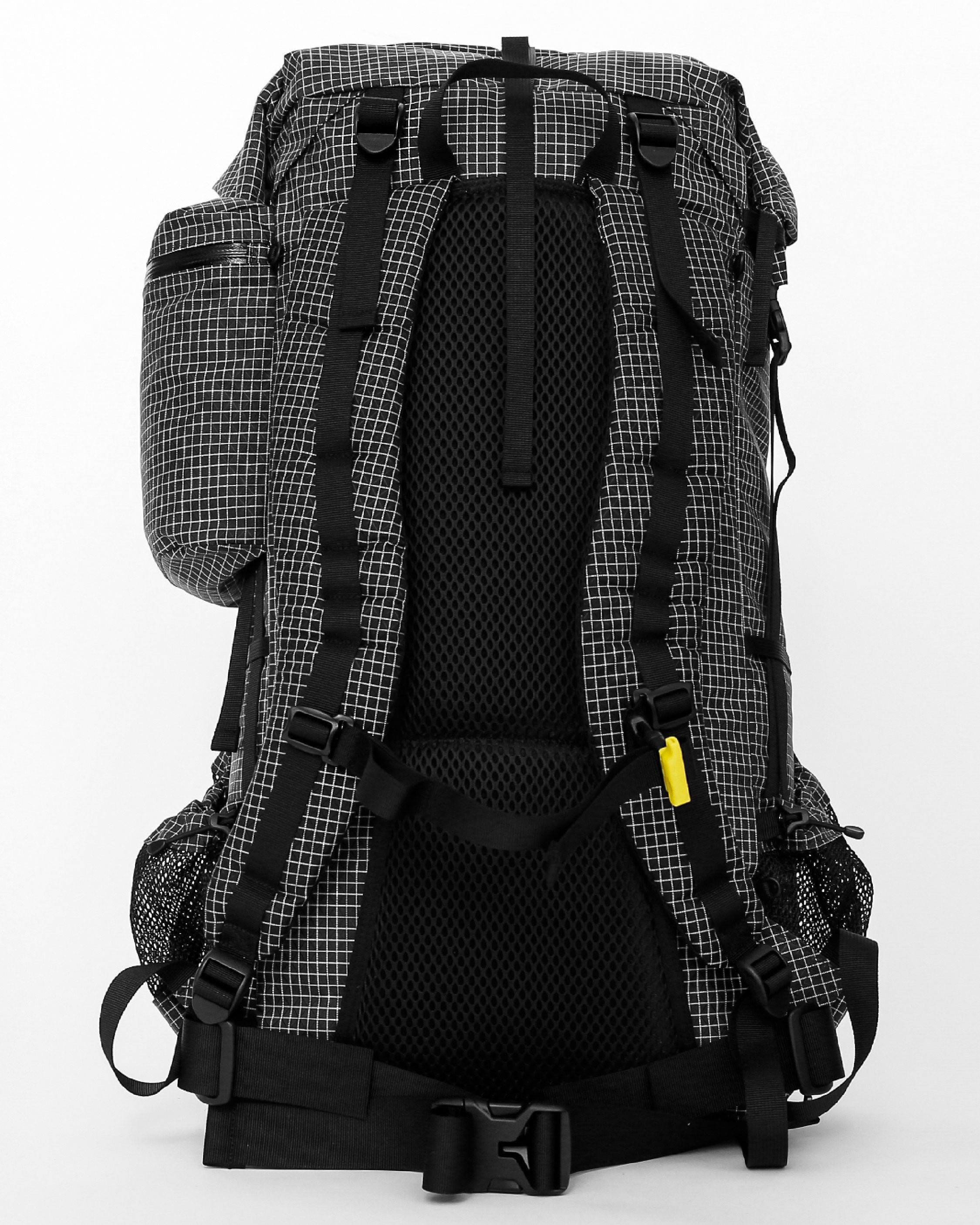 CAYL TaeBaek 2  (cayl-grid solid) / Black