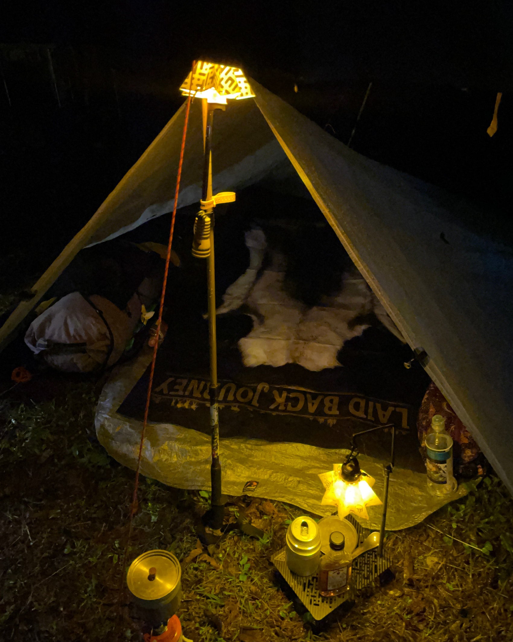 LEISMOR Tyvek® GROUND SHEET "LAID BACK JOURNEY"