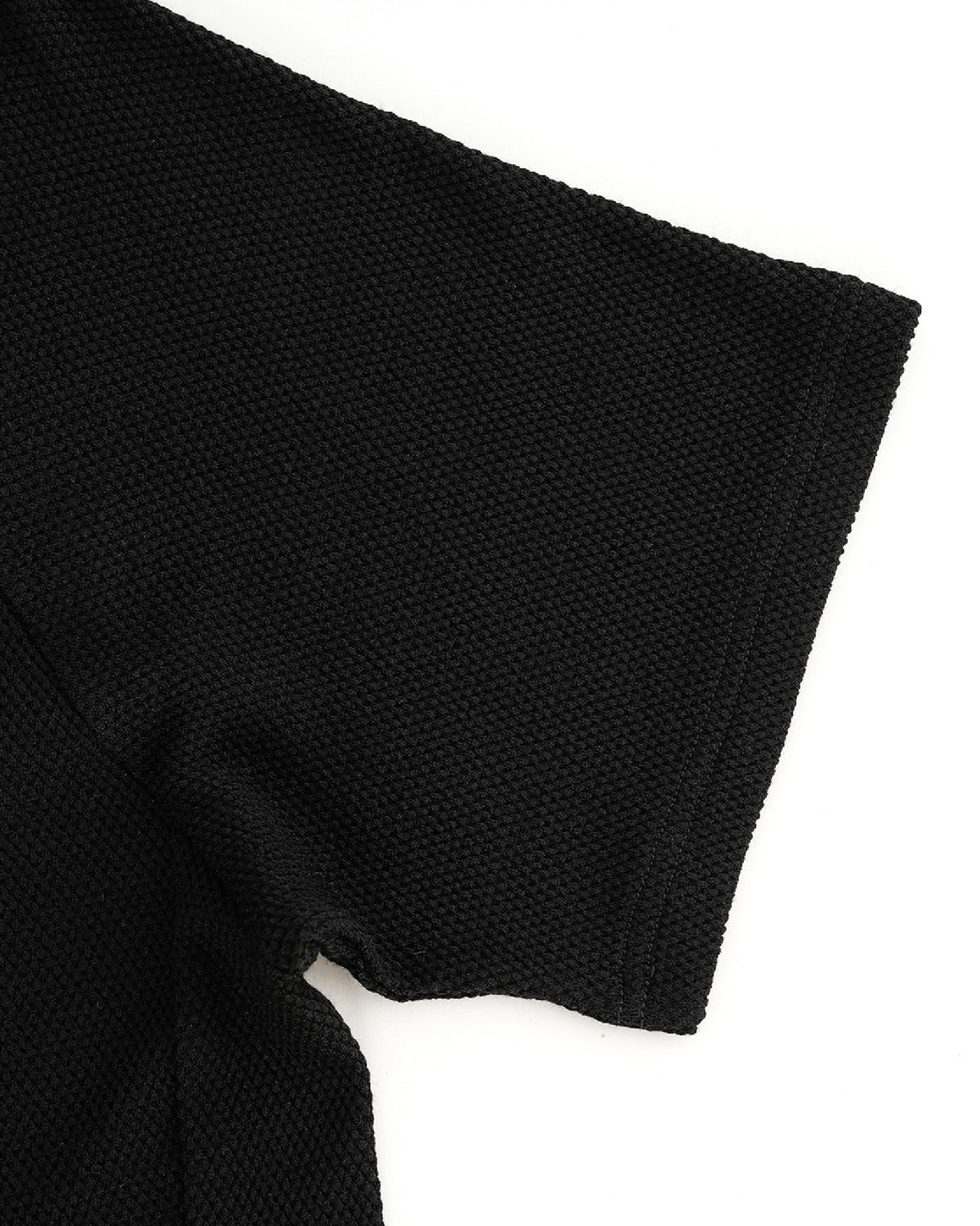 CAYL Wool Mesh Short Sleeve / Black - Wild Camping