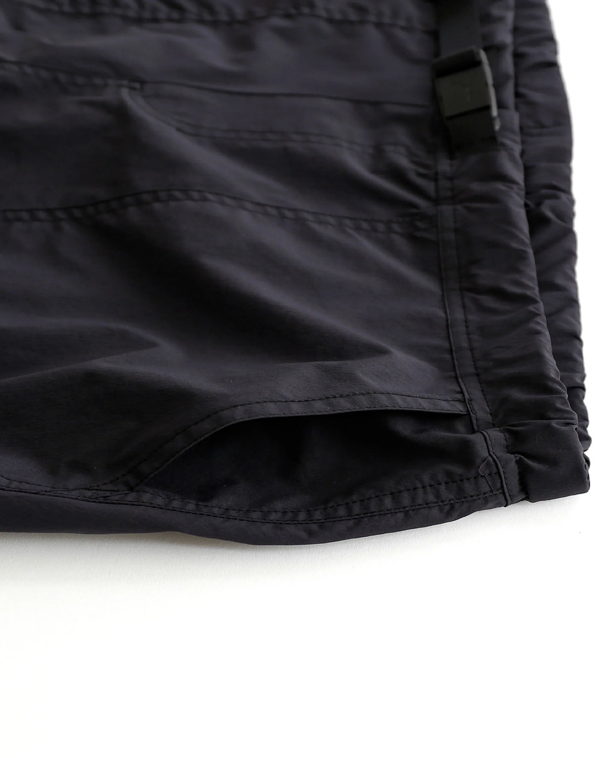 CAYL 6 Pocket Hiking Shorts / Black - Wild Camping