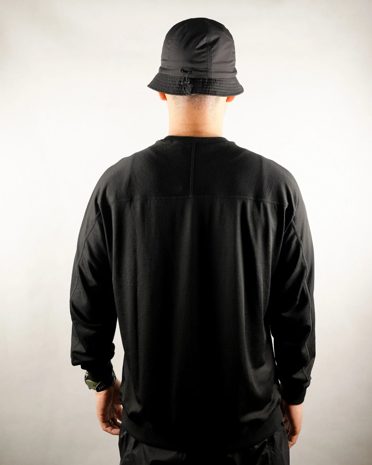 CAYL x Usage LONG SLEEVE 1 - Wild Camping