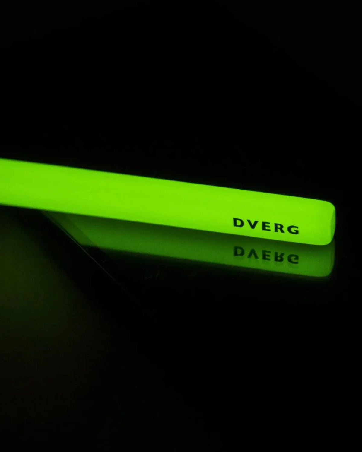 DVERG Glow Keyring - Wild Camping