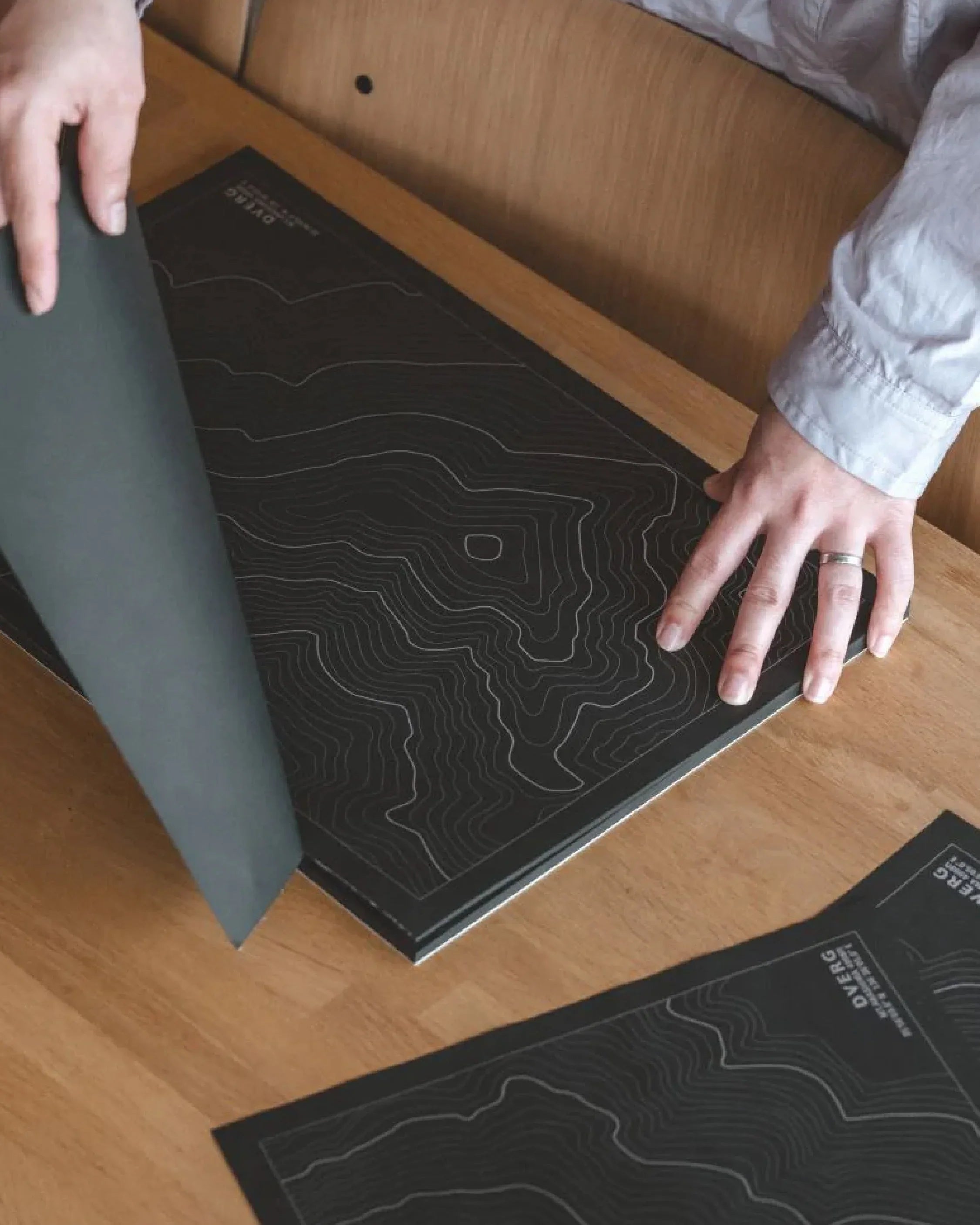 DVERG Topographic Paper Place Mat - Wild Camping