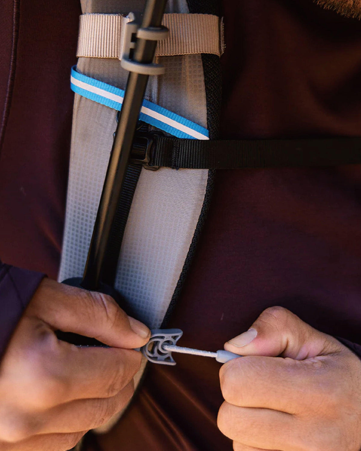 Gossamer Gear Handsfree Umbrella Clamp - Wild Camping