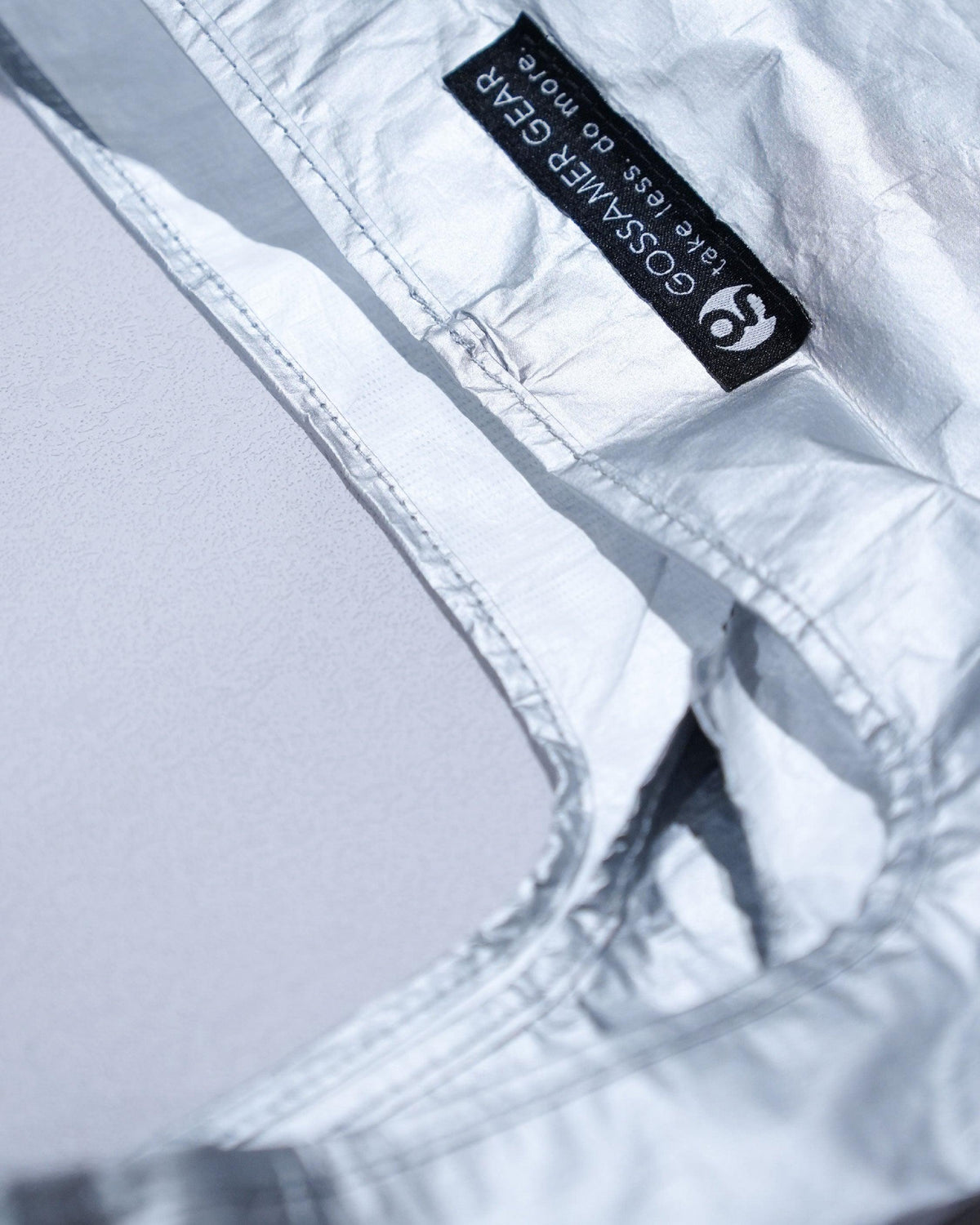 【JP Edition】Gossamer Gear Tyvek Reflective ECO Bag / Silver - Wild Camping