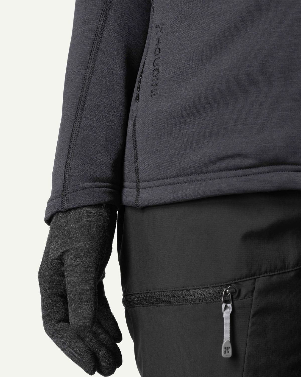 Houdini M's Outright Houdi / Rock Black - Wild Camping