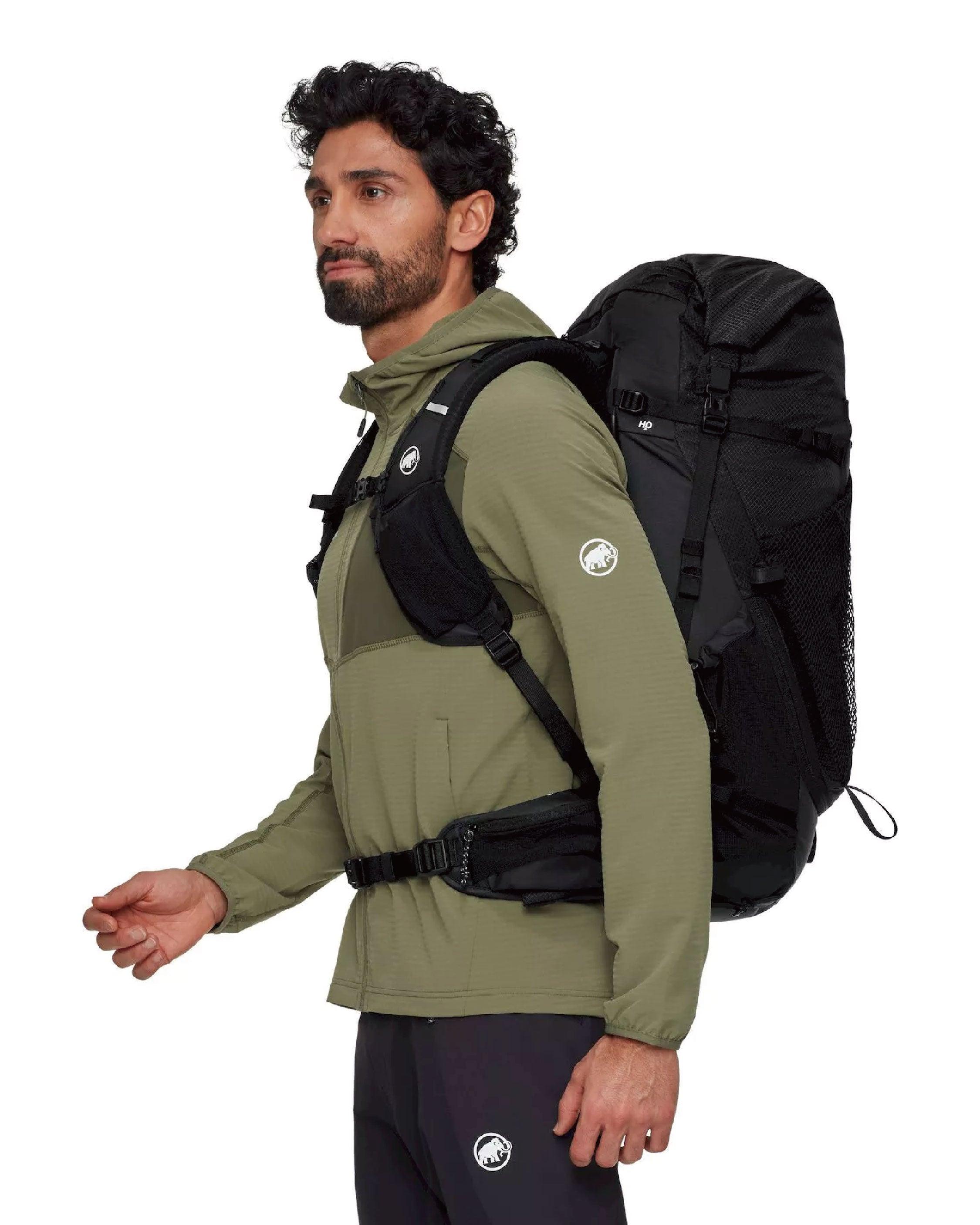 Mammut Ducan Spine 50-60 / Black - Wild Camping