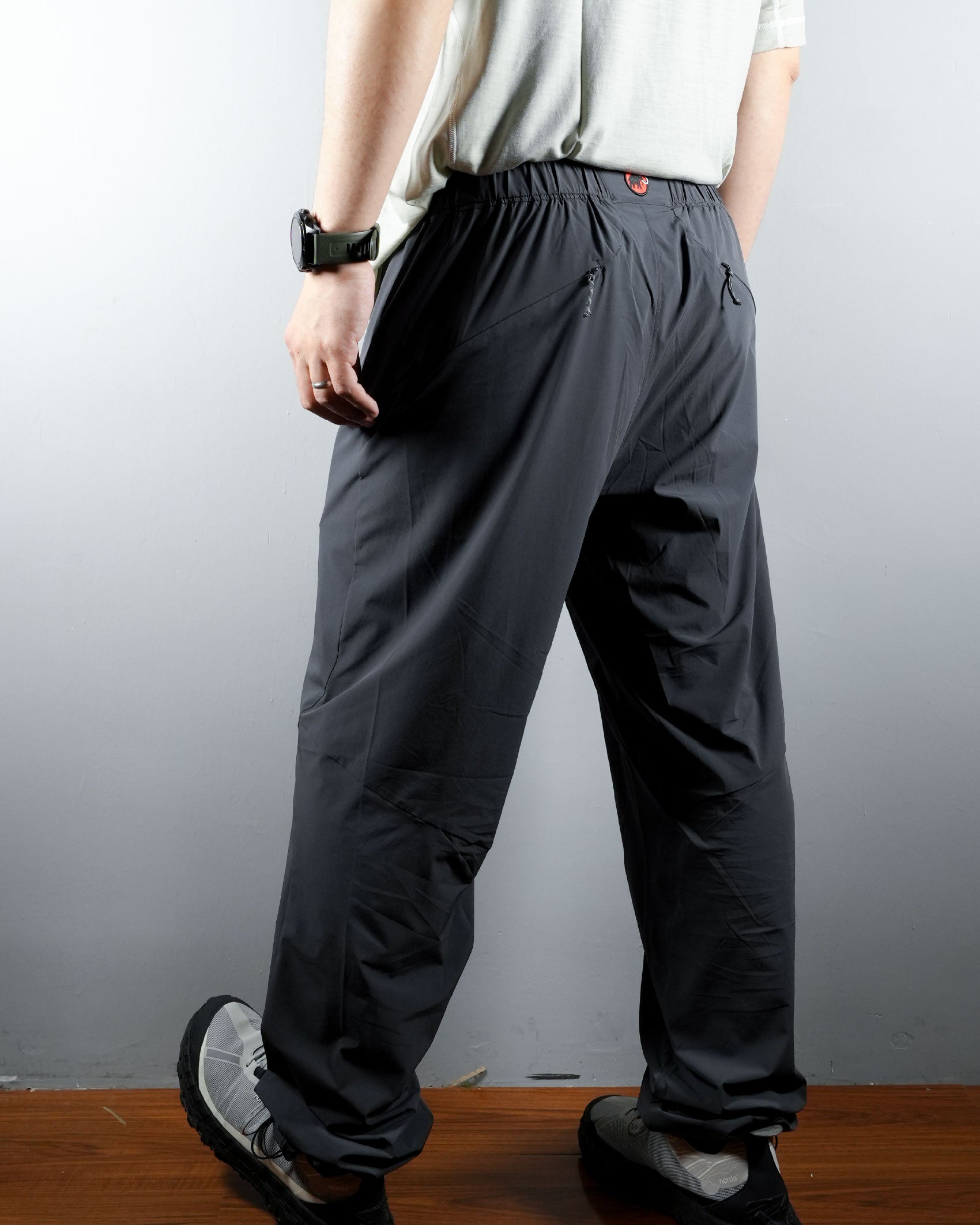 Hiking Patrol x Mammut Light Pants / Gabbro - Wild Camping