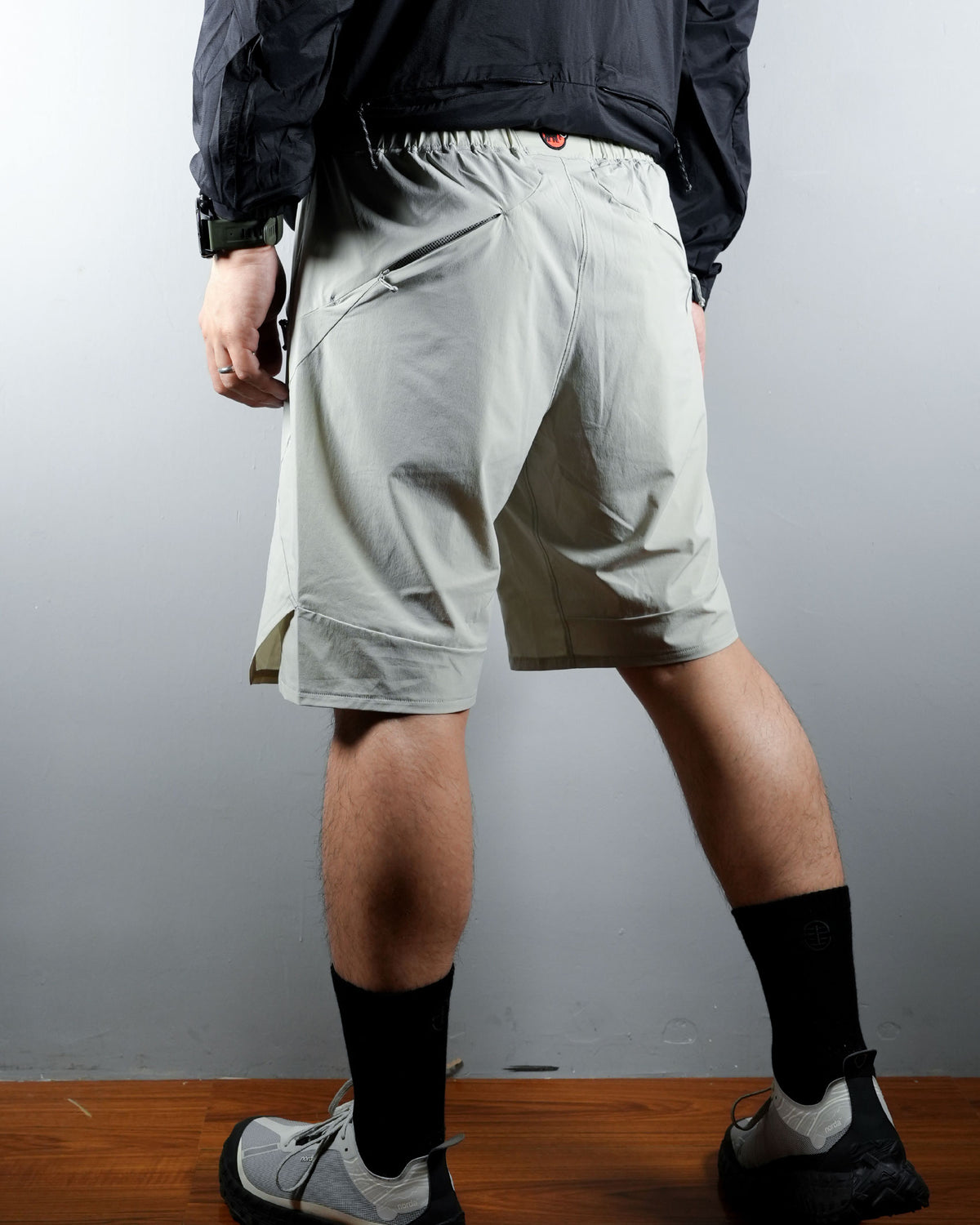 Hiking Patrol x Mammut Light Shorts / Willow Whisper - Wild Camping