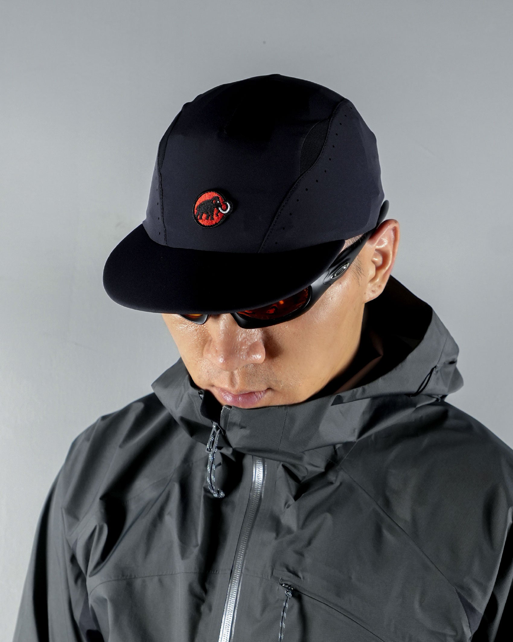 Hiking Patrol x Mammut Light Cap - Wild Camping