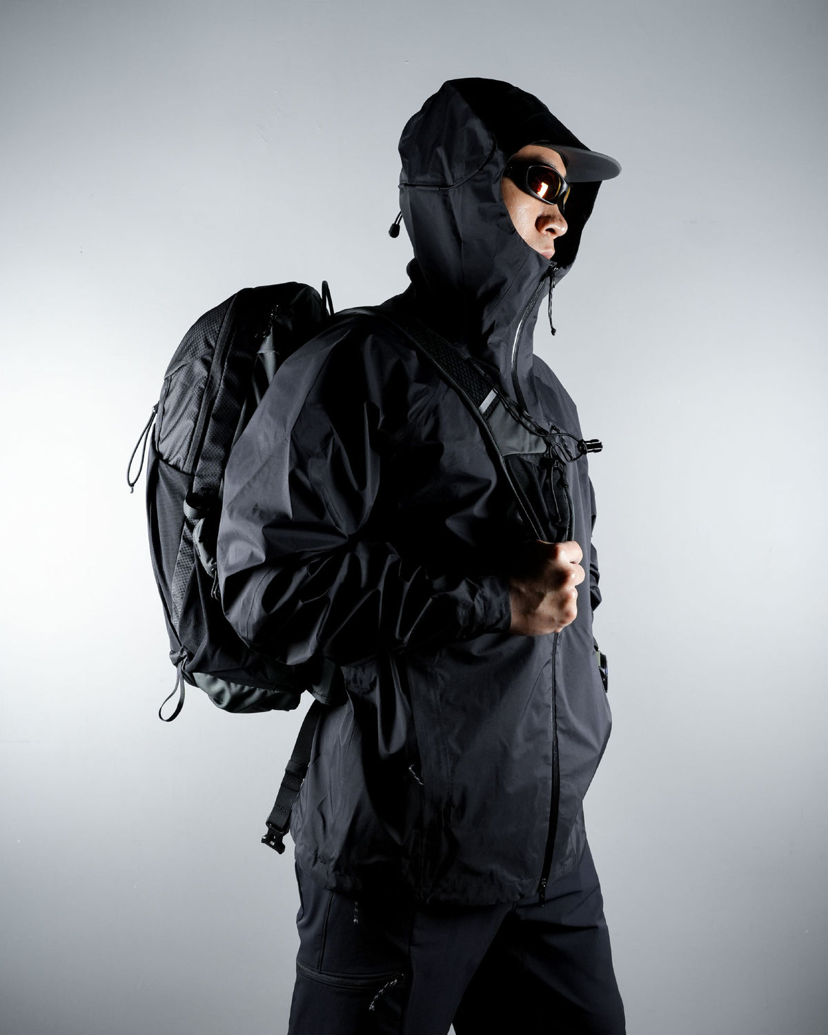 Hiking Patrol x Mammut HS Hooded Jacket / Black - Wild Camping