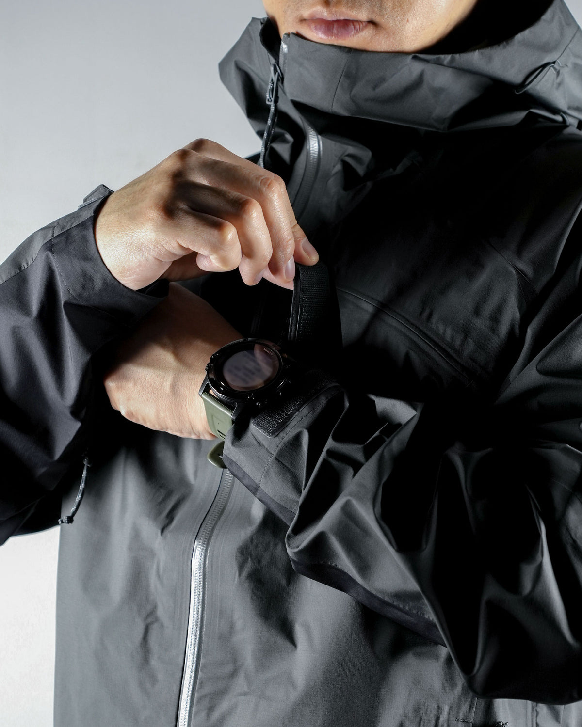 Hiking Patrol x Mammut HS Hooded Jacket / Gabbro Black - Wild Camping