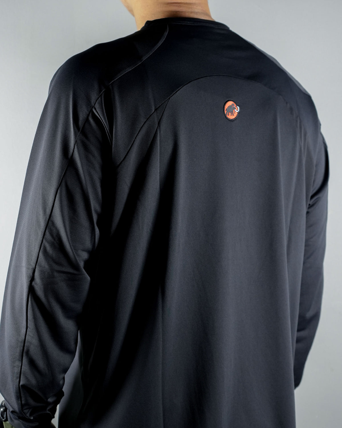 Hiking Patrol x Mammut Light FL Half Zip Longsleeve T-Shirt / Black - Wild Camping