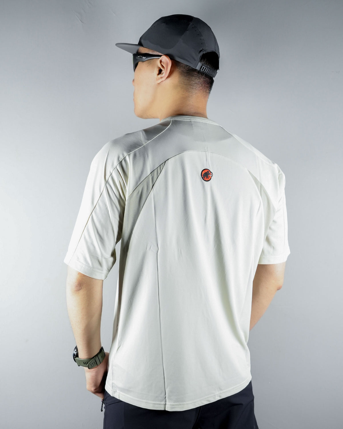 Hiking Patrol x Mammut Light FL Half Zip T-Shirt / Willow Whisper - Wild Camping