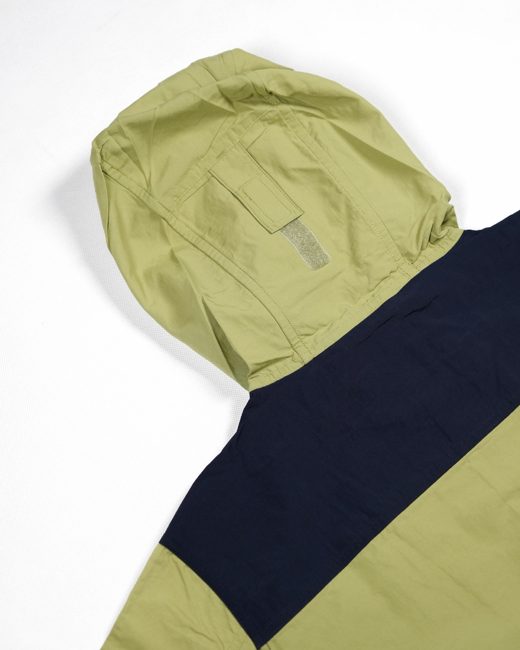Mountain Hardwear Camp 4 Jacket - Wild Camping