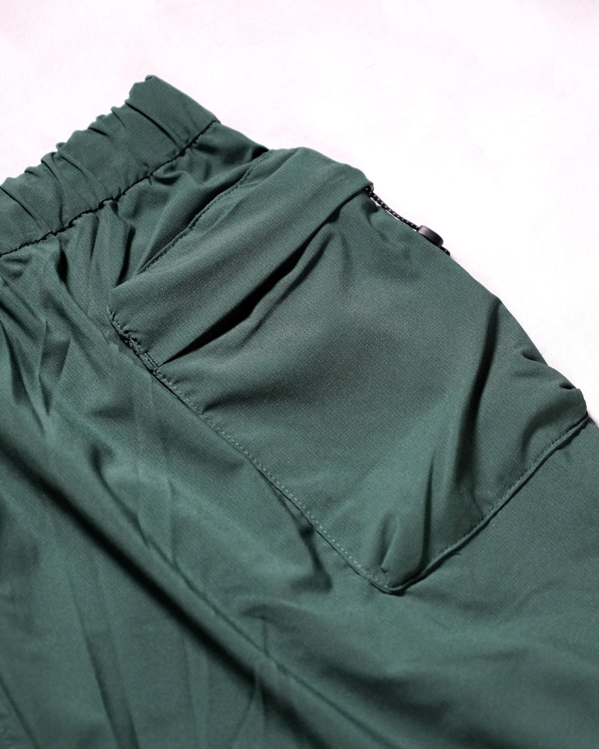 Nanga PLC Excursion Shorts / GRN - Wild Camping
