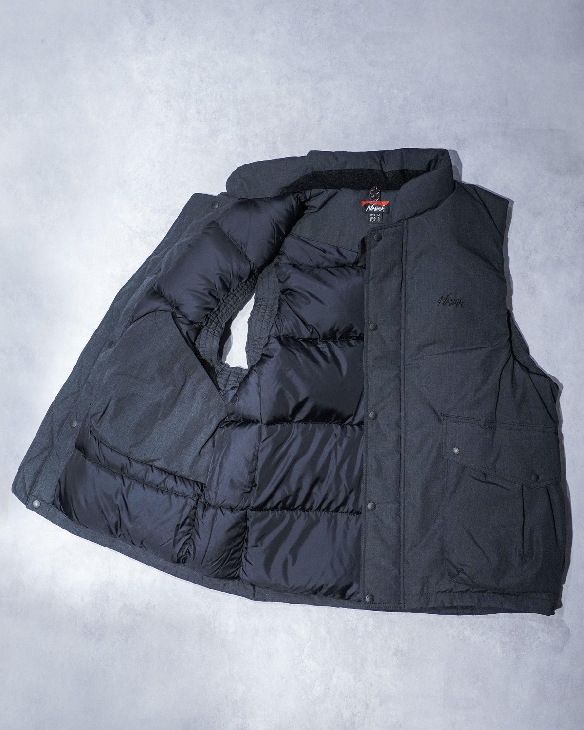 Nanga Hinoc Down Vest / CHA - Wild Camping