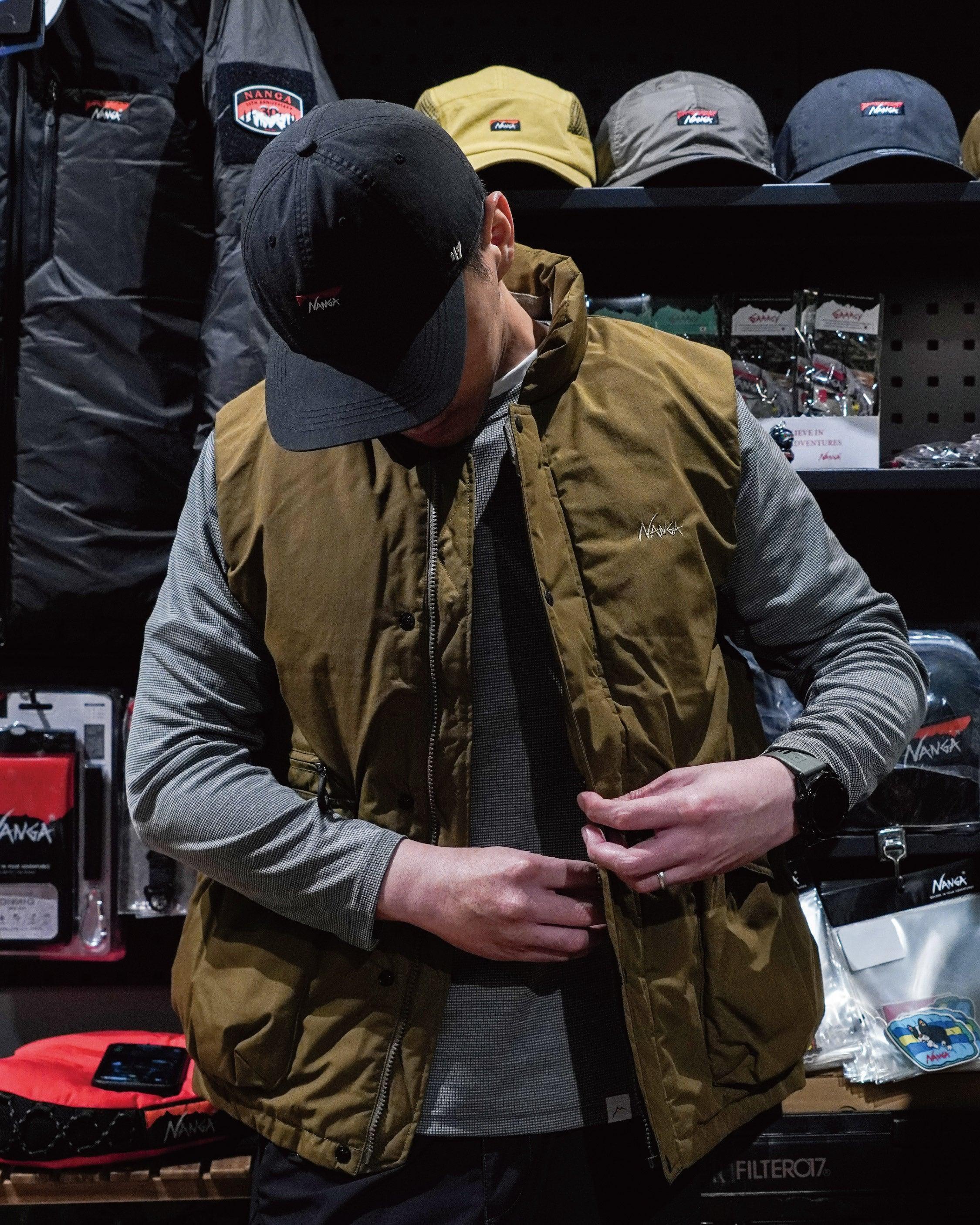 Nanga Hinoc Down Vest  COYOTE