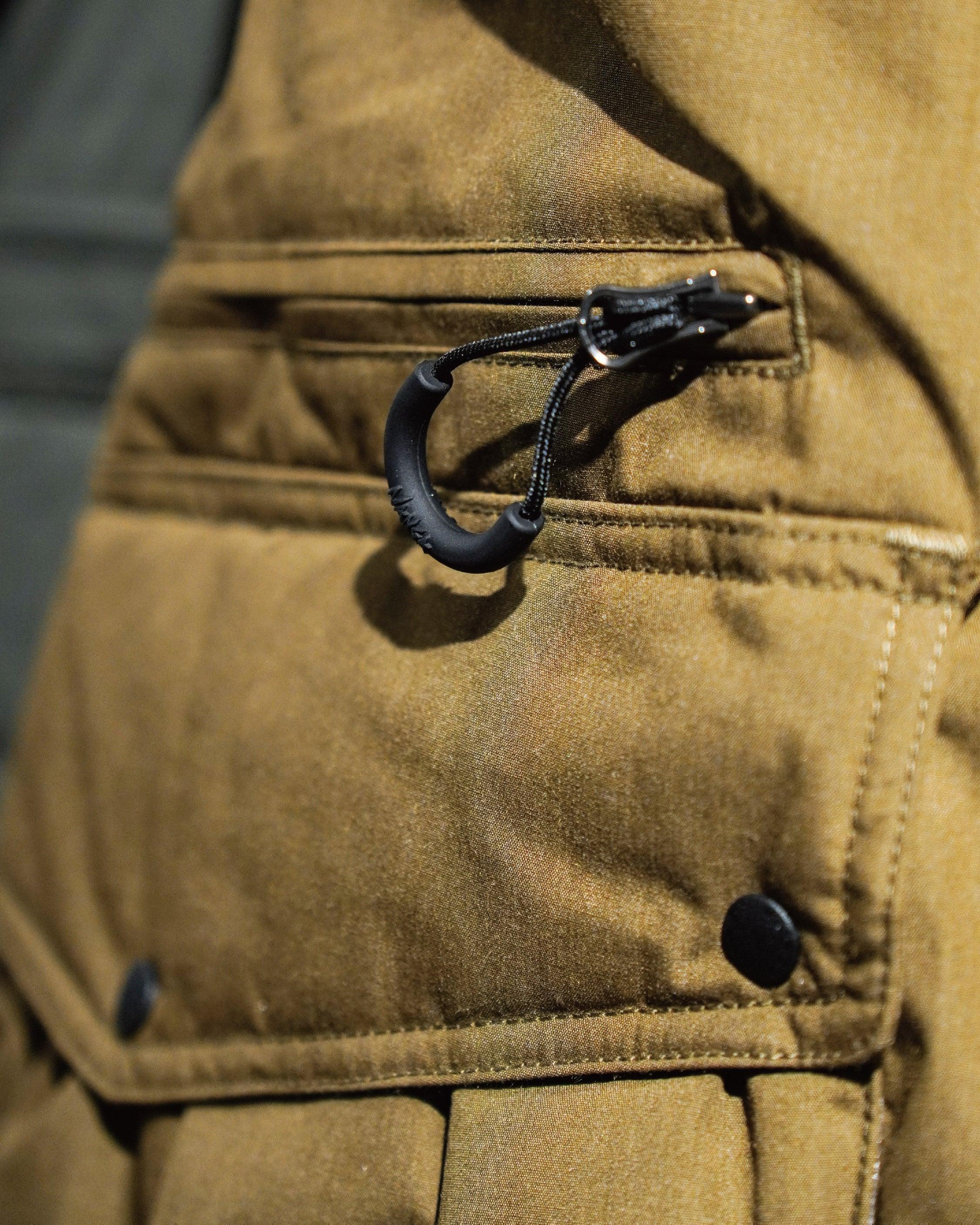 Nanga Hinoc Down Vest  COYOTE