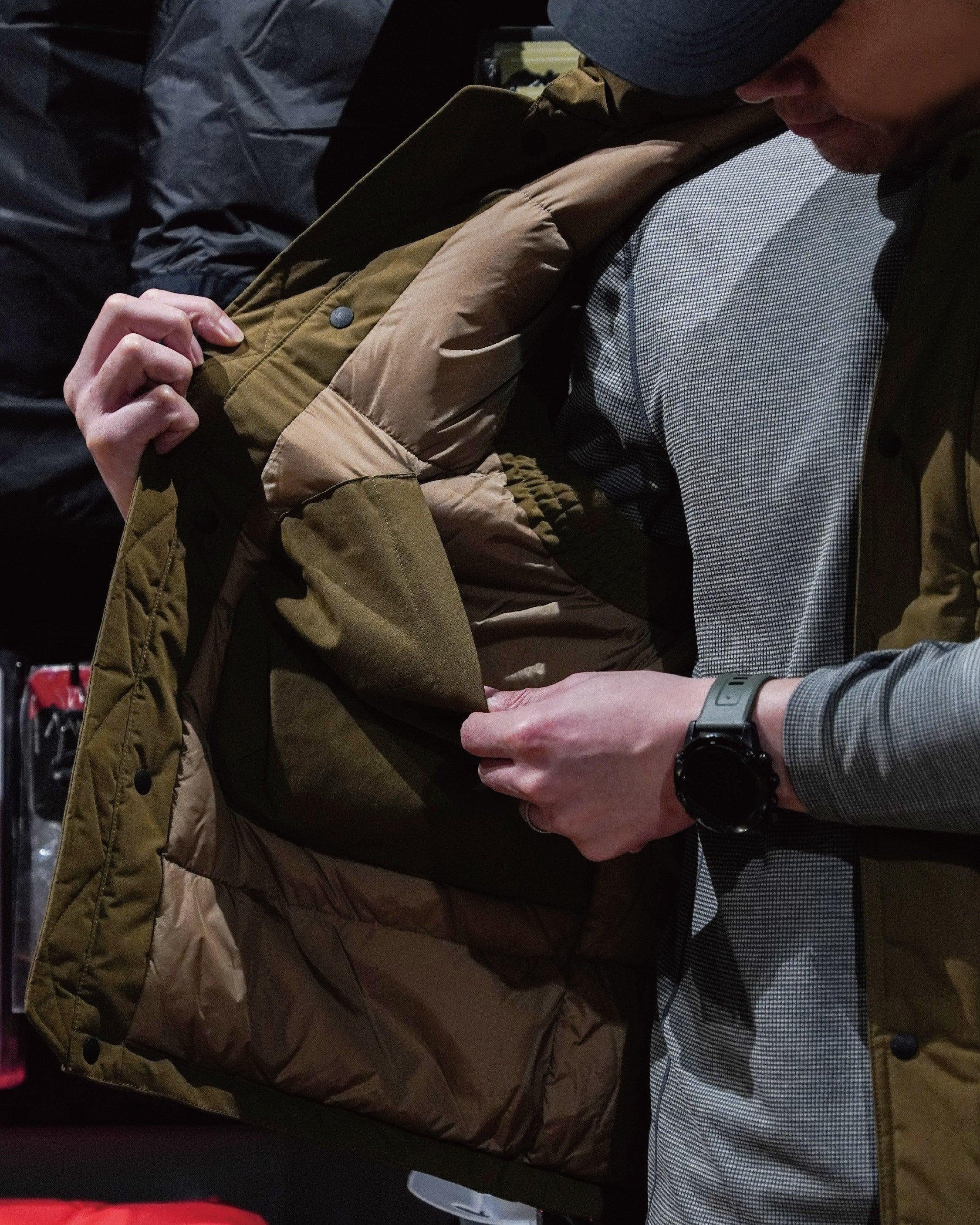Nanga Hinoc Down Vest / COYOTE - Wild Camping