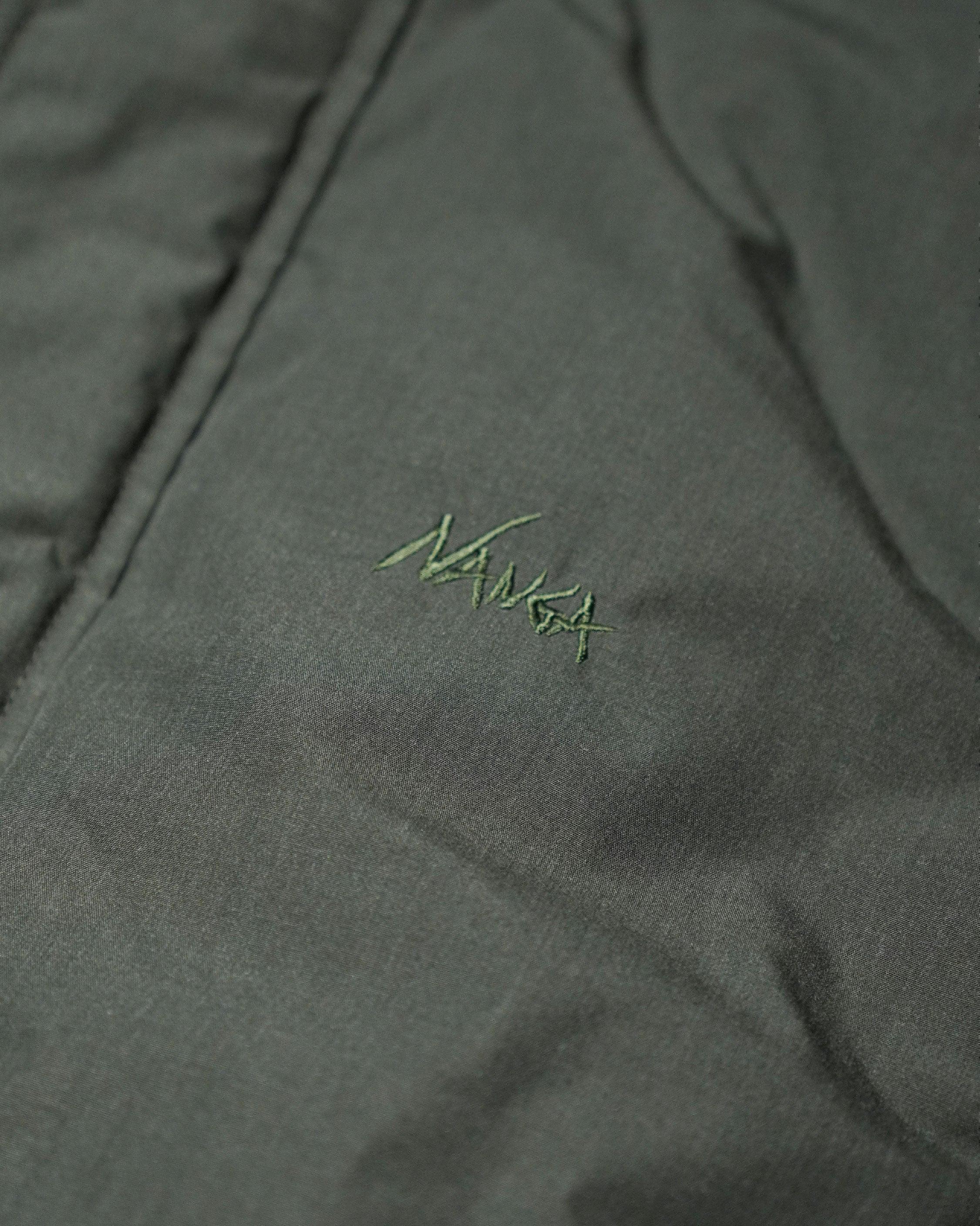 Nanga Hinoc Down Vest / KHA - Wild Camping