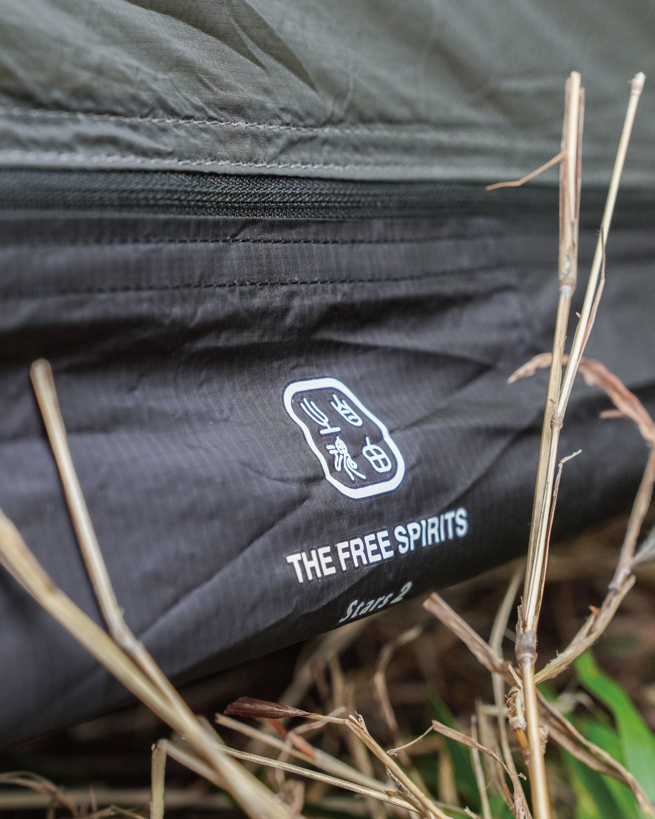The Free Spirits Stars 2 w/Footprint - Wild Camping